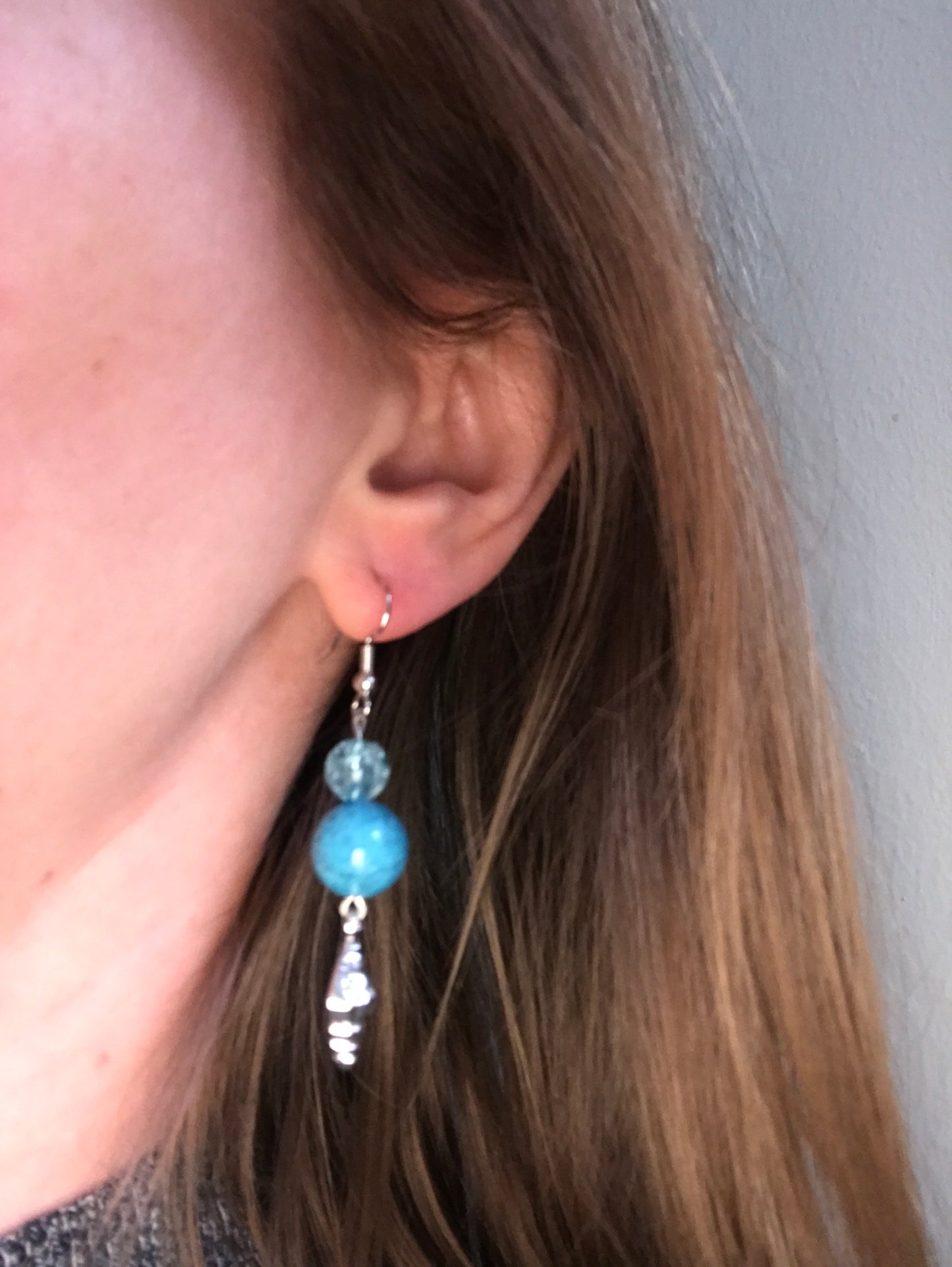 Shell Blue Earings